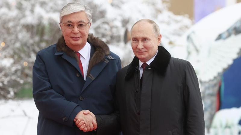 Неформальная встреча лидеров СНГ состоится сегодня в Санкт-Петербурге
