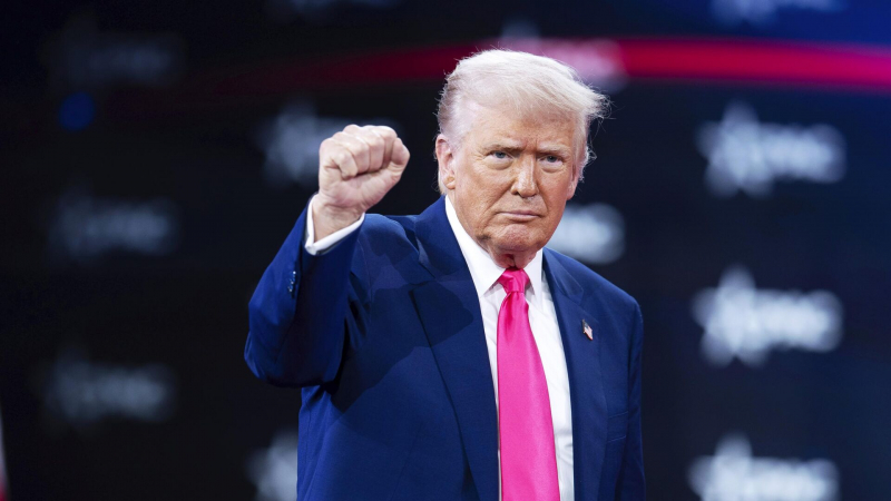 СМИ: Верховный суд разрешил Трампу пока не продолжать иностранную помощь