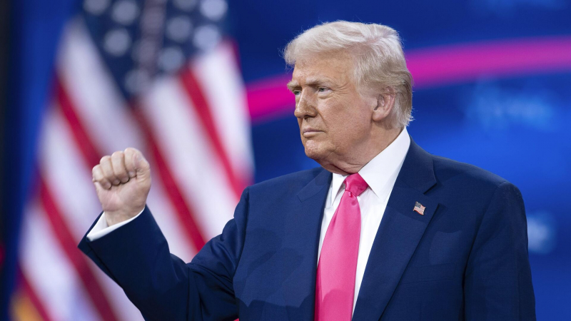Трамп заявил, что США будут продавать "золотые" ВНЖ за 5 миллионов долларов