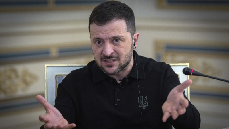 Зеленский допустил выборы после окончания активной фазы конфликта