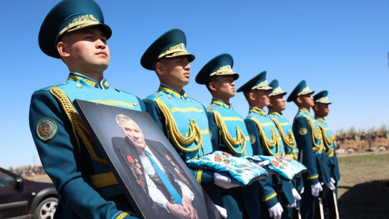 В Астане проводили в последний путь ветерана Великой Отечественной войны