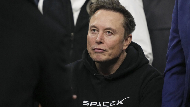 Совет директоров Tesla начал поиск преемника Маска, пишет WSJ