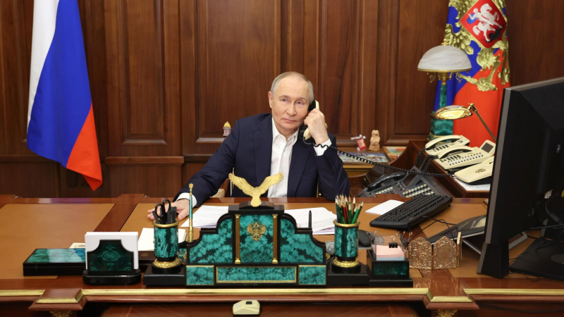 Путин и Пашинян провели телефонный разговор