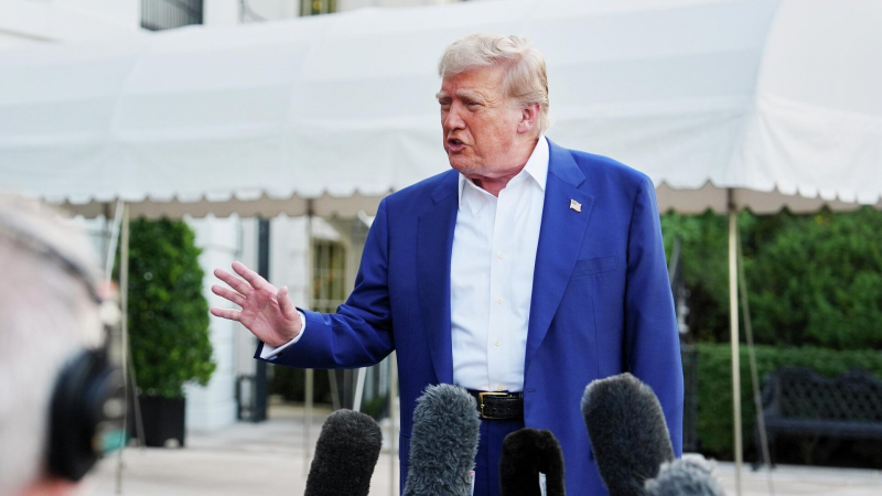 Трамп обвинил CNN и NYT в попытке дискредитации ударов США по Ирану