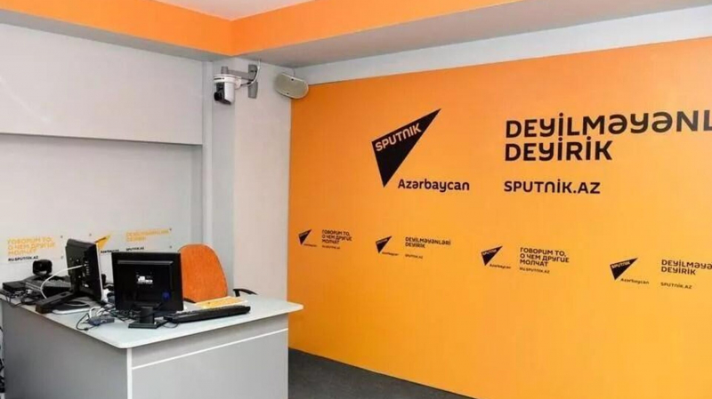 Союз журналистов России призвал содействовать освобождению сотрудников Sputnik Азербайджан