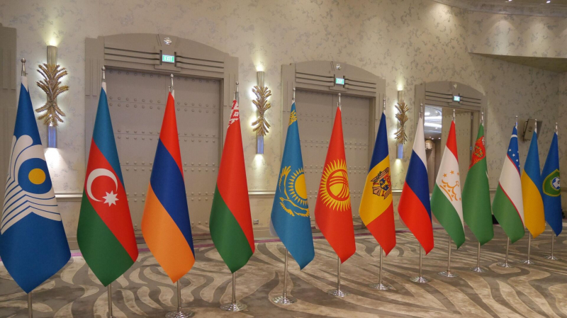 Создать единую кадровую среду для органов СНГ, ЕАЭС и ОДКБ предложила Россия