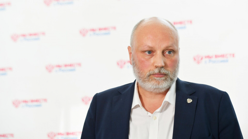 Рогов прокомментировал ситуацию с флагом нацистской Германии в Запорожье