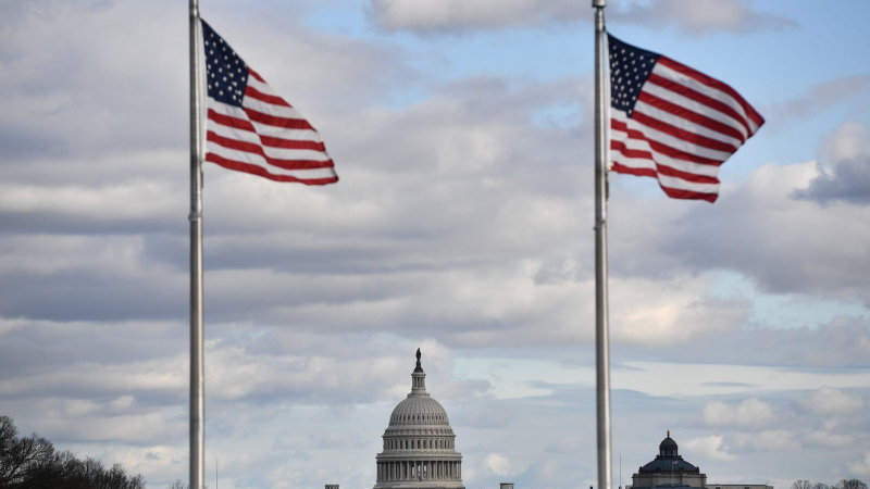 США столкнулись с обвалом на рынке труда