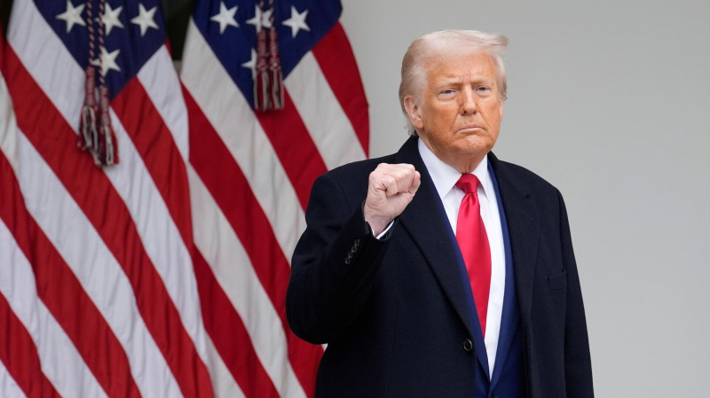 Трамп подписал указ о повышении пошлин для Казахстана и других стран