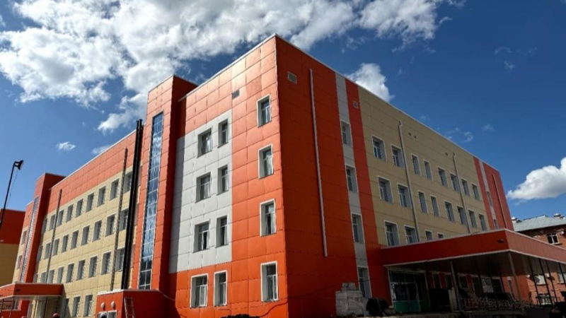 Многопрофильный больничный комплекс в Риддере за $65 млн завершат до конца 2025 года