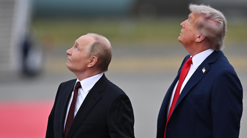 Неожиданный подарок: Трамп объявил охоту на главного личного врага Путина