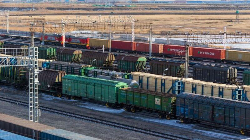 РЖД увеличил перевозки экспортных грузов в Казахстан