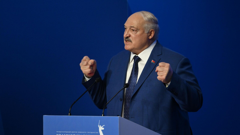 "Лукашенко запретил повышать цены в Беларуси" - информацию трехлетней давности выдали СМИ