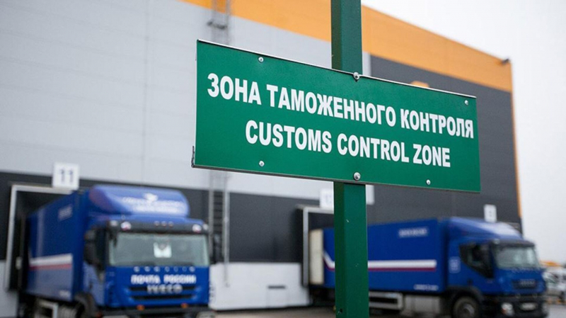 Посол РФ в Казахстане и вице-премьер Казахстана обсудили скопление грузовиков на границе