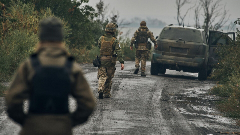 Жители Украины прятали детей в печках, рассказал боец