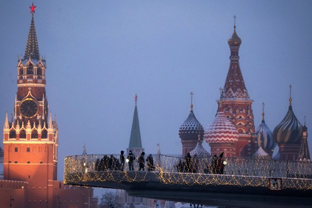 Песков: аппаратных ограничений на отпуск чиновников за рубежом нет, это этический вопрос