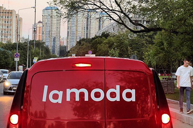 В компании Lamoda сообщили, что продолжат свою деятельность в России под прежним названием
